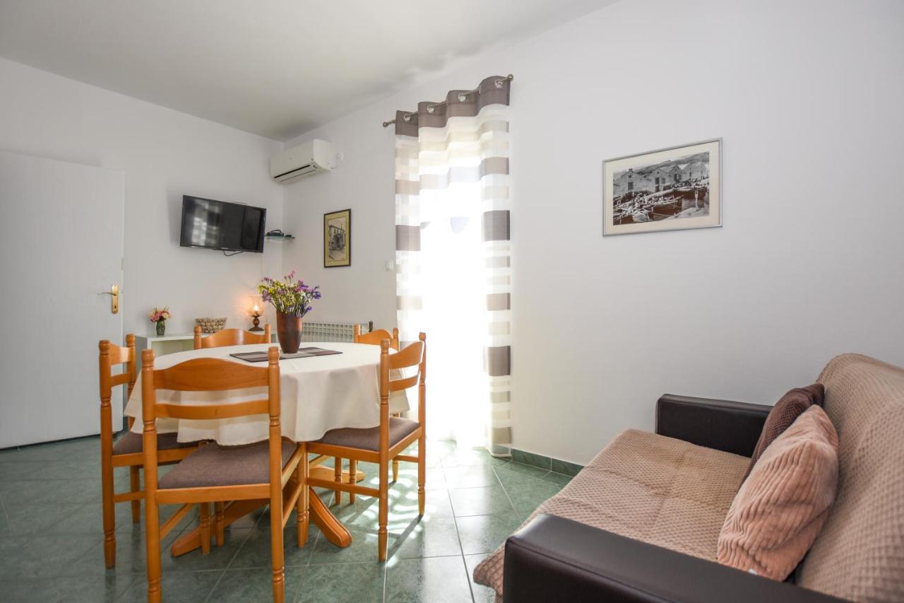 Apartmani Marija Ljubica باغ المظهر الخارجي الصورة