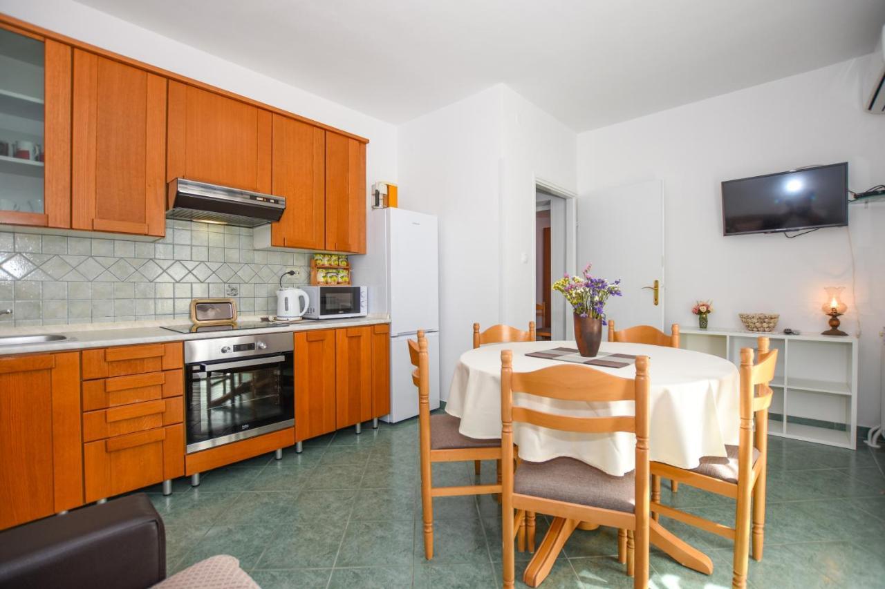 Apartmani Marija Ljubica باغ المظهر الخارجي الصورة