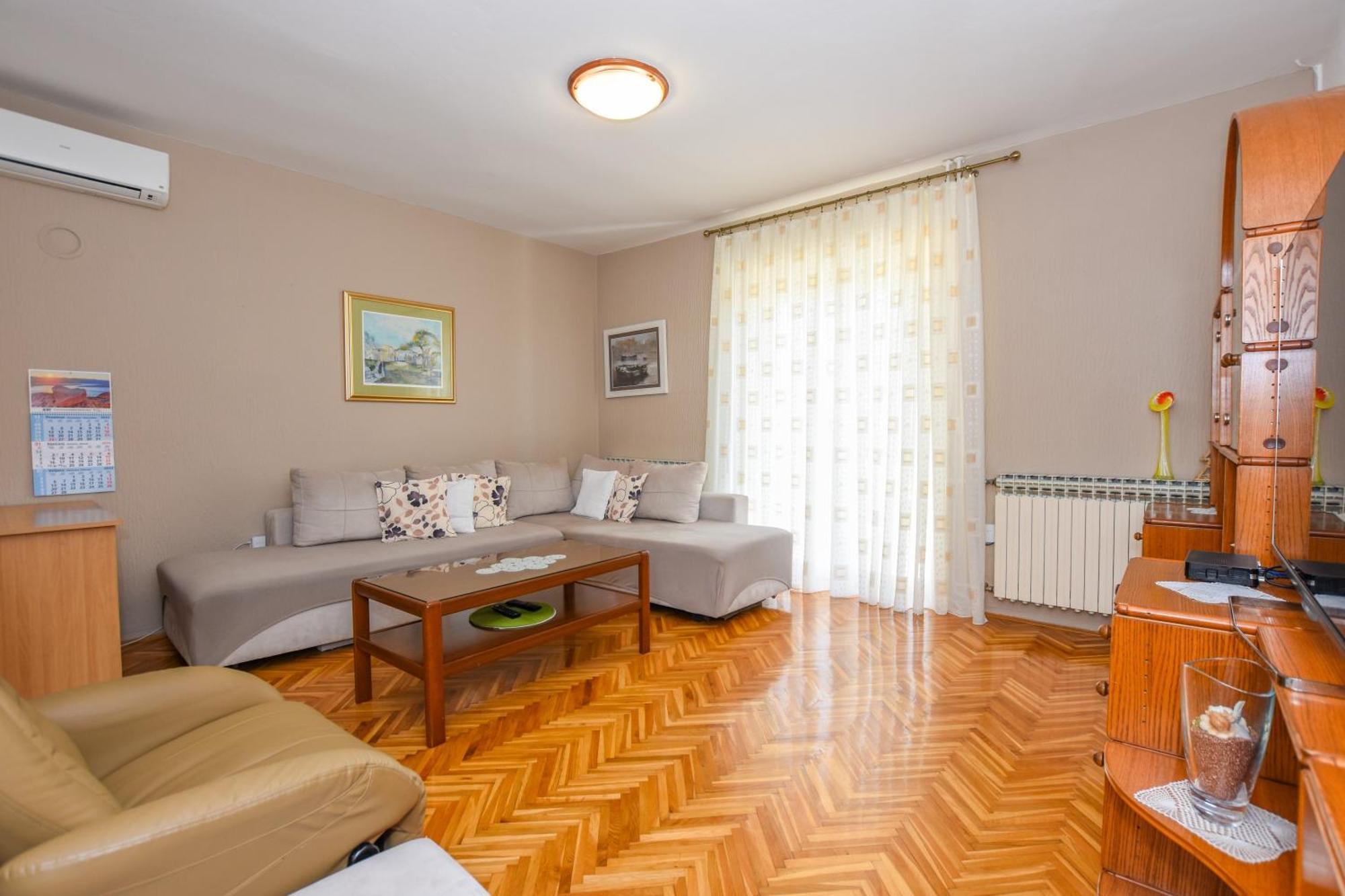 Apartmani Marija Ljubica باغ الغرفة الصورة