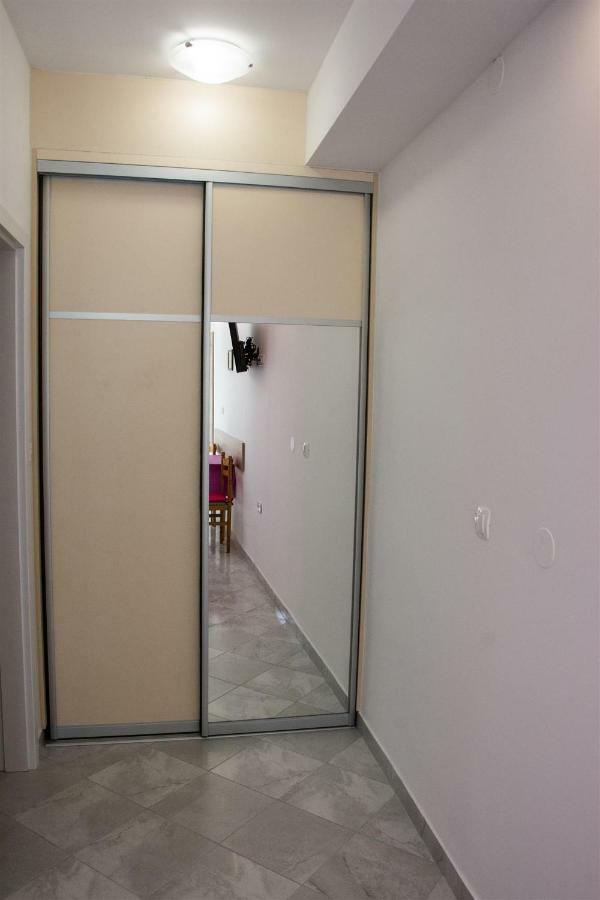 Apartmani Marija Ljubica باغ المظهر الخارجي الصورة